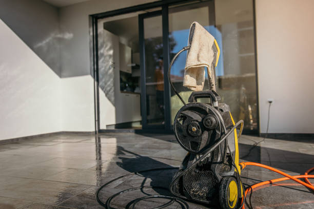 Best Solar Panel Cleaning  in Neoga, IL